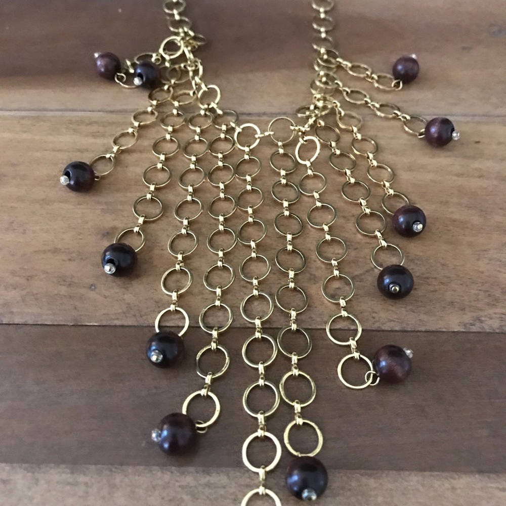 Statement necklace
